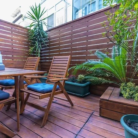 아파트 Modern Gem With Terrace - Urban Retreat *