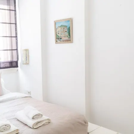 Modern Gem With Terrace - Urban Retreat 아파트 이스탄불